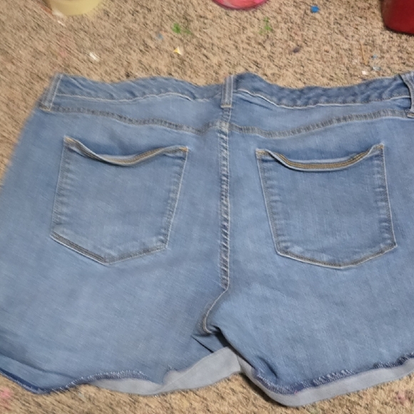 Universal Thread 20W Hand Painted OOAK Sun Shorts - Picture 4 of 4